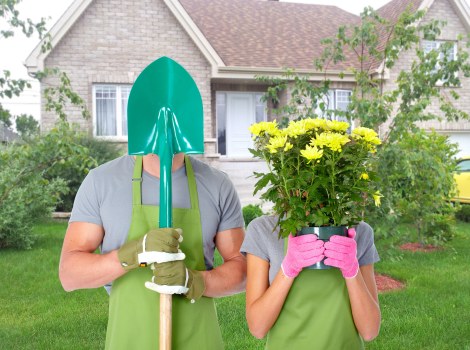 Professional gardeners performing garden clearance in Erith